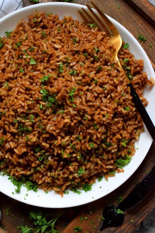 An early childhood family pantry staple in our home, this copycat version of the popular and familiar Dainty brand Beef Flavoured Rice will surely invoke all of your warm and fuzzy nostalgic feelings! With less sodium and preservatives, my copycat version is better for you too! #dainty #rice #beef #friedrice #copycat #recipe