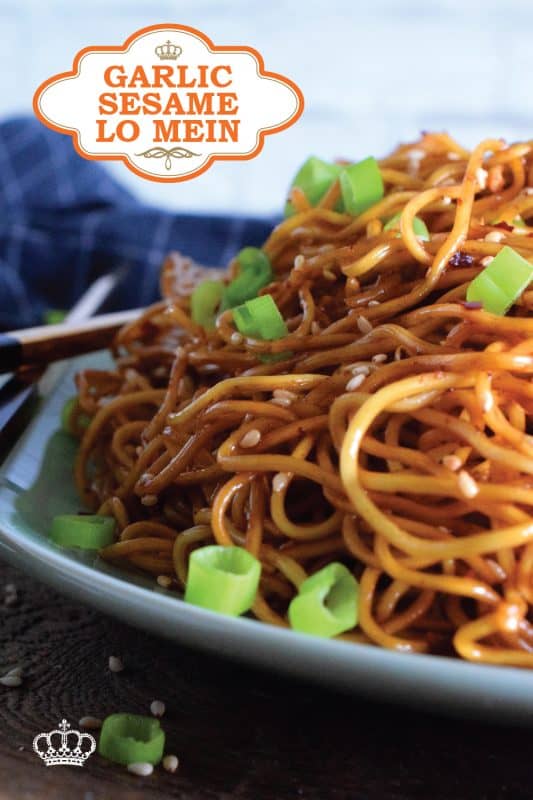 A quick and easy Asian noodle side dish, Garlic Sesame Lo Mein is loaded with classic garlic and ginger flavour, as well as nutty toasted sesame seeds. Make it as spicy or as mild as you want with dried red chilies! #Asian #garlic #sesame #noodles #lomein #mein #Chinese #homemade