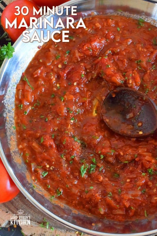 Some people think sauces should be simmered all day. Some people are just too busy for that. 30 Minute Marinara Sauce takes a few shortcuts and the result tastes like it has been simmering since before the sun came up. #marinarasauce #marinara #sauce #homemade #quickandeasy #pastasauce #tomatosauce 