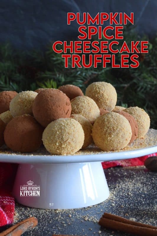 These one-bite Pumpkin Spice Cheesecake Truffles taste just like a slice of classic cheesecake with the perfect amount of pumpkin spice flavour. After all, a cheesecake should always taste like a cheesecake first, followed by a hint of flavouring from an additional topping or ingredient. These are absolutely delicious! #pumpkinspice #nobake #truffles #christmas #holiday #creamcheese