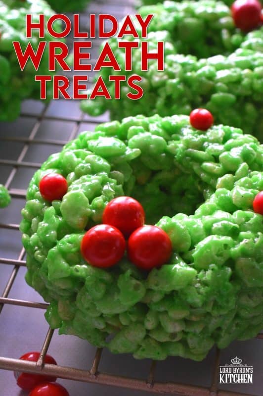At its basic form, Holiday Wreath Treats are just beautified Rice Krispies Treats. With the help of marshmallows, butter, and green food colouring, these beautiful no-bake cookies are perfect for Christmastime snacking! #christmas #holiday #nobake #treats #marshmallow