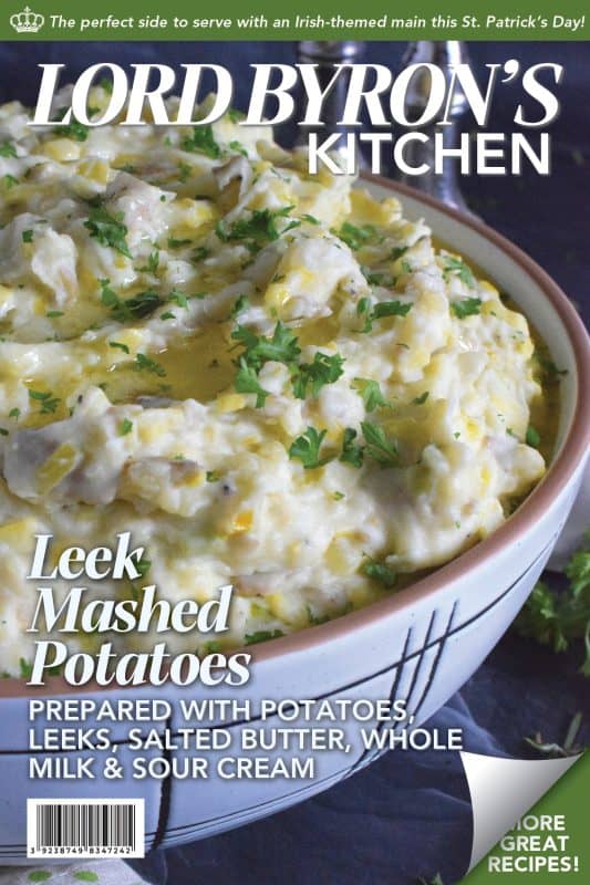 Mashed Potatoes are everyone’s favourite comfort food and side dish, which is what makes it the most common side dish in many homes and on many occasions. But, boring mashed potatoes are a thing of the past! Leek Mashed Potatoes are such a refreshing and welcome change! Made with garlic and leeks, these potatoes are a great side for almost any main! #mashedpotatoes #leek #potatoes #sides