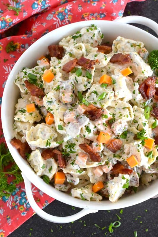 Serve this Tortellini Ranch Pasta Salad for lunch or dinner on a hot summer day just as is, or serve it as a side with your favourite summer grilled mains! The diced cheddar cheese and the crumbled smoky bacon make this pasta salad extra delicous! #pasta #salad #pastasalad #buttermilk #ranch #tortellini