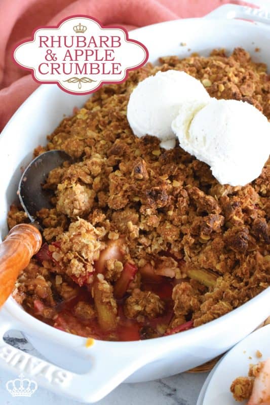 This crumble will be perfectly balanced with just the right amount of sweetness and tartness. Spoon yourself out a big scoop of this Rhubarb and Apple Crumble and top it with ice cream or whipped cream, but, don’t overdo it! Let the flavours of this crumble shine through, don’t mask or muddle it with toppings! #crumble #rhubarb #apple #fresh #dessert