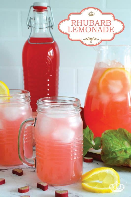 There’s nothing like the taste of perfectly sweet and tart flavour of homemade Rhubarb Lemonade on a hot summer day. Prepared with lots of freshly squeezed lemon juice and an easy-to-prepare rhubarb simple syrup, this drink is sure to quench your thirst and wake up your senses! #lemonade #rhubarb #homemade