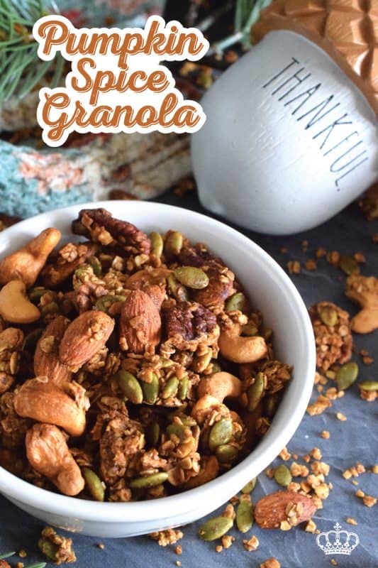 Prepared with both pumpkin puree and pumpkin spice, this Pumpkin Spice Granola is packed with good-for-you ingredients. Almonds, cashews, pecans, and pumpkin seeds help to flavour and bulk up this deliciously healthy snack. Baked with maple syrup and brown sugar, this granola makes a very delicious giftable treat too! #pumpkinspice #granola #pumpkin
